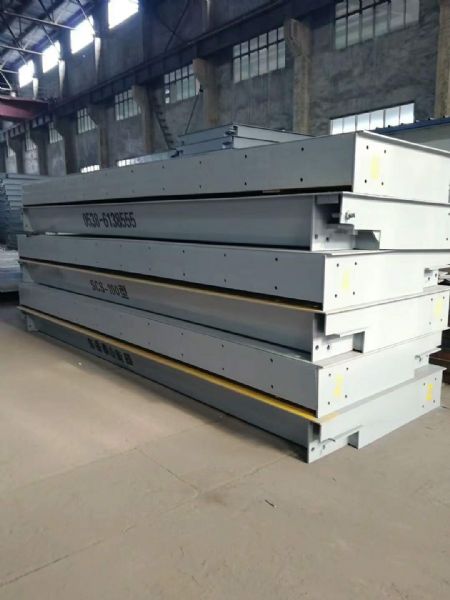 分體式汽車衡（長(zhǎng)寬、噸位可定制）